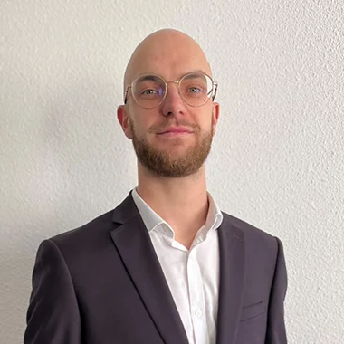 Photo de Ma&icirc;tre Julien MAGNOLON